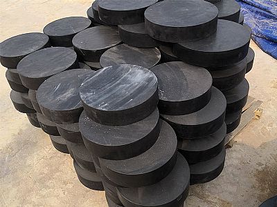 康巴什区板式橡胶支座由若干层橡胶片与薄钢板经加压硫化